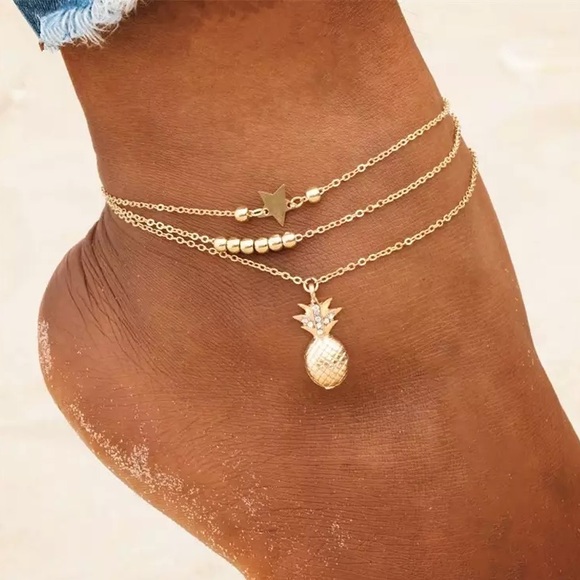 Jewelry - ⚜️[𝟯/$𝟮𝟴]⚜️3 Layered Pineapple Star Anklet NEW